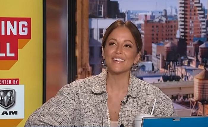 How Hot Is Kay Adams 5 Ways to Make Her Hotter Than Ever
